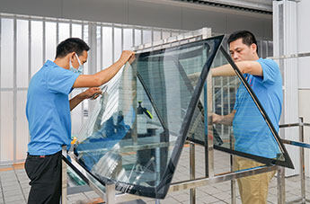 ������ͨ����ѧУ