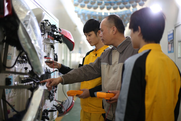 整车线路示教板实训