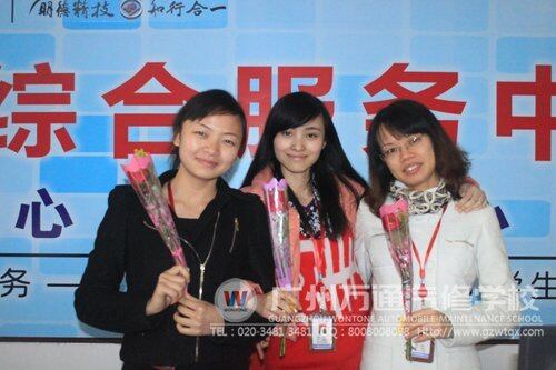 美丽玫瑰花，灿烂的笑容