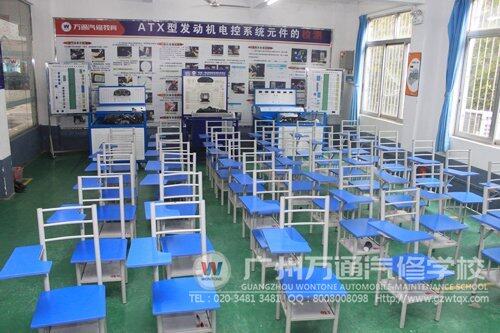 电控发动机实训室