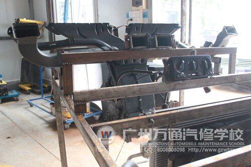 电器空调台架前排出风口