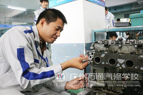 每一次实训许东文都一丝不苟