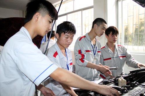 实战实训，学真技能