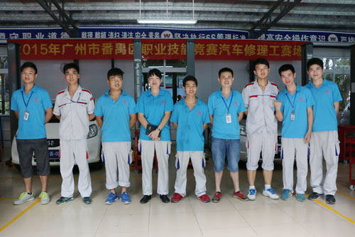 参赛选手雄赳赳,气昂昂,积极备战番禺区技能竞赛