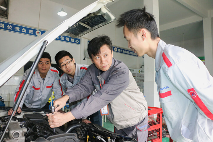 快修保养整车实训