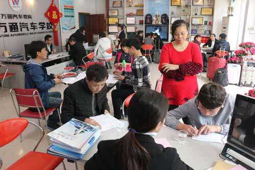 学汽修太火了,不来就再等一年