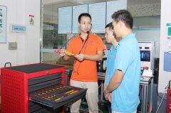 新能源汽车电机电控系统实训台实训