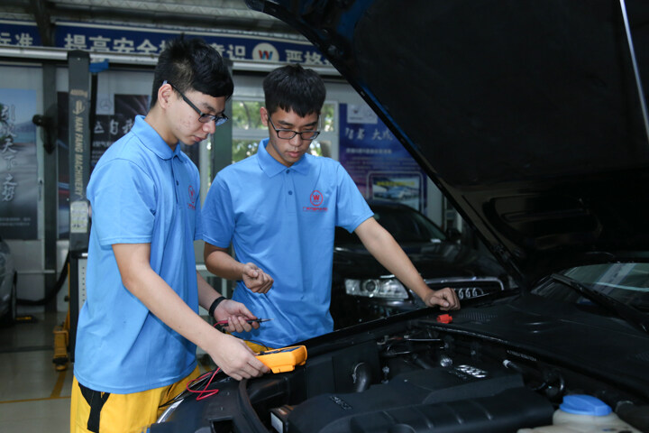 奥迪-蓄电池的检测
