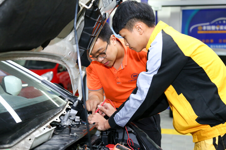 本田-雨刮器维护维修实训