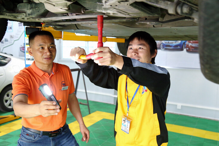 新能源-底盘实训