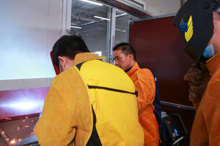 二氧化碳气体保护焊