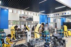 发动机活塞环拆装