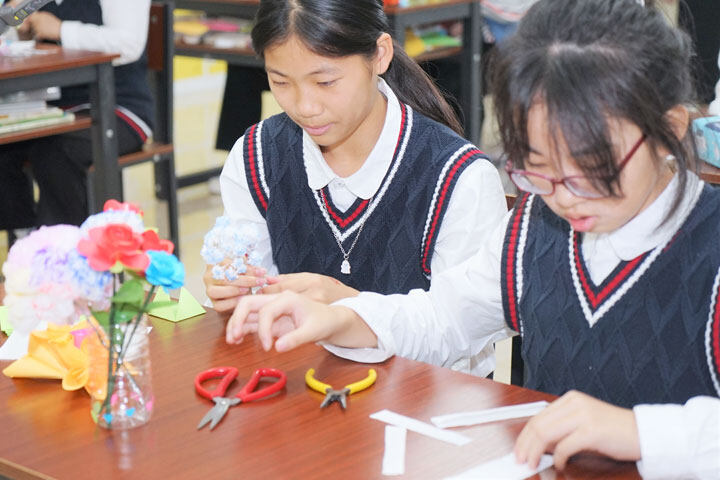 初中女生学什么专业好