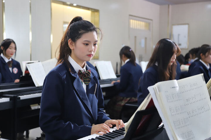 技术学校哪些专业适合初中生