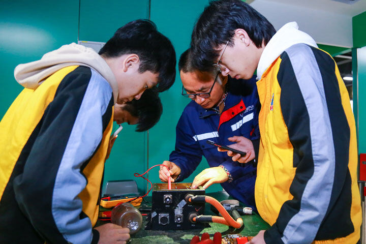 选择技术学校有哪些优势?