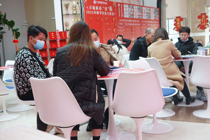 为什么要早报名