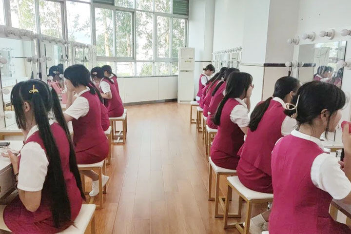 城市轨道交通运营与管理专业