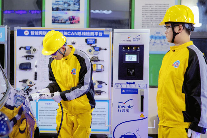 新能源汽车专业  值得你选择！