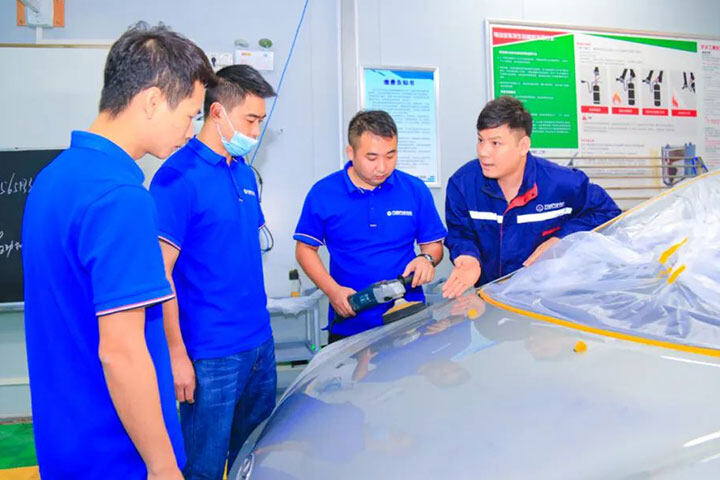 汽车美容专业帮你实现老板梦