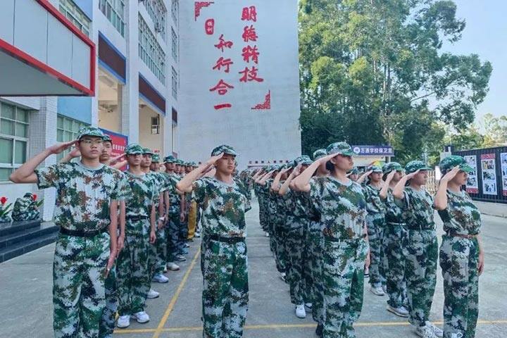 广州万通精彩校园生活
