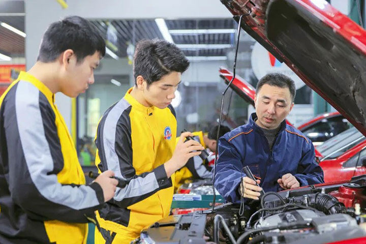 二手车评估师前景好吗？