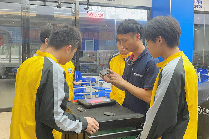 技能人才培养再出新举措