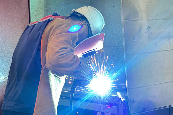 听说焊工这项技术很吃香