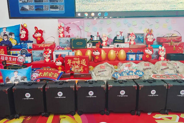 春季报名要优先选校企班