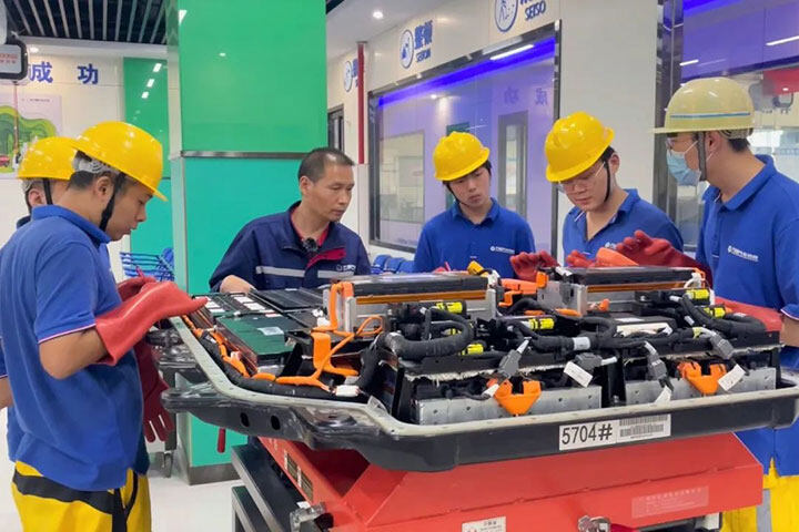 职业教育不是低层次教育