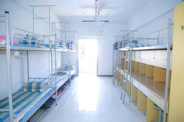 选择学校实地考察4个优势