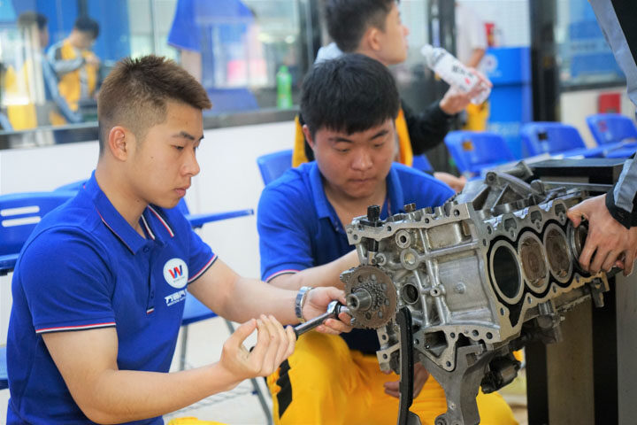 新生预课实训课堂