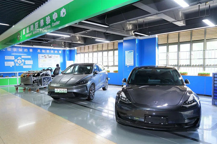 23届高校毕业生达1158万，同比增82万！