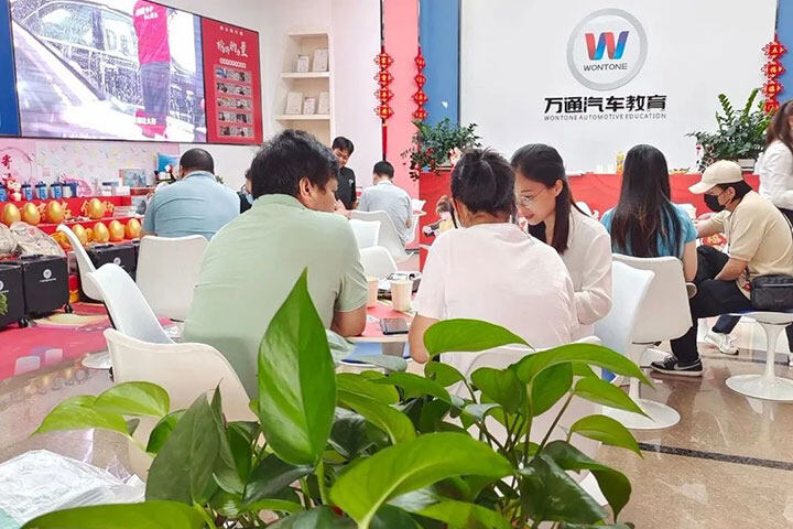 初中生应该如何选学校？