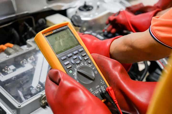 学新能源汽车技术