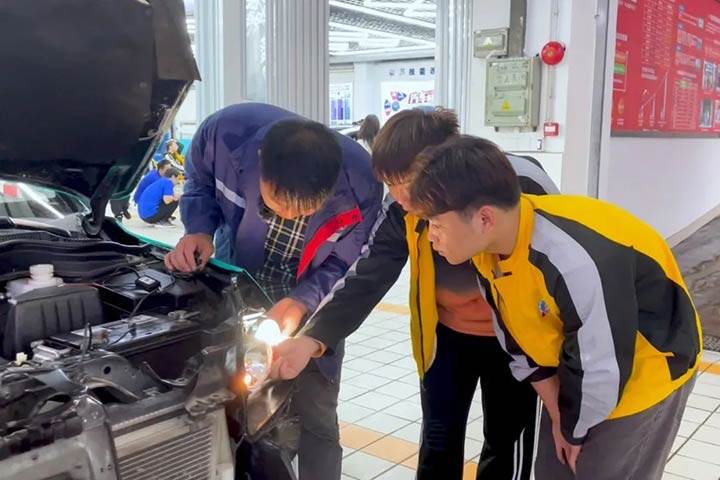 汽车美容行业报告