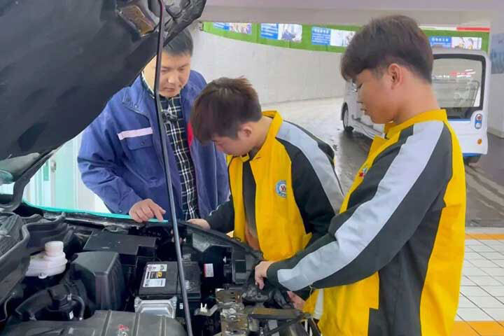 新风口下的职业教育,如何“破局”