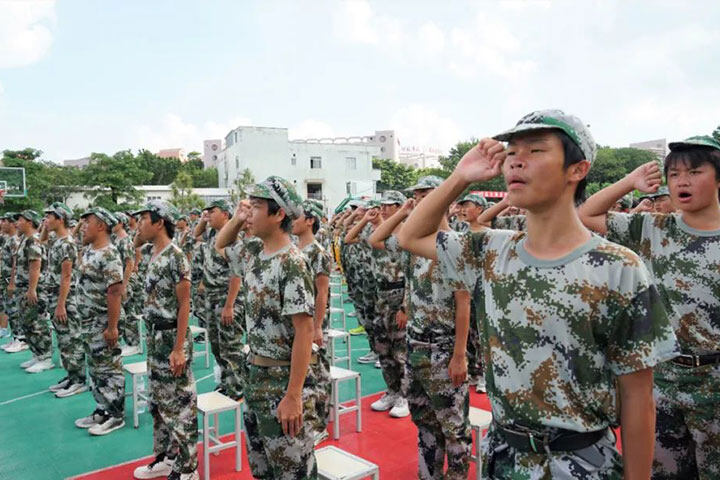 广州万通隆重举行2023年开学典礼