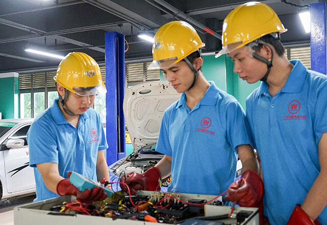 汽车新能源技术