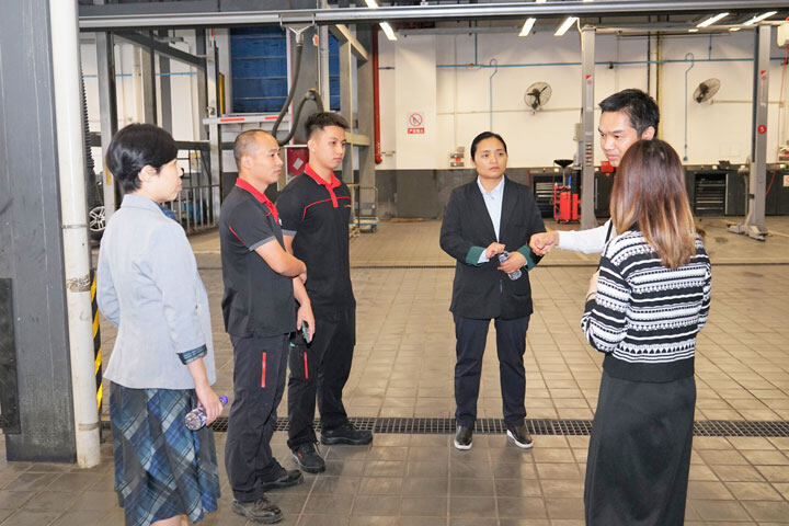 就业回访，奥迪4S店